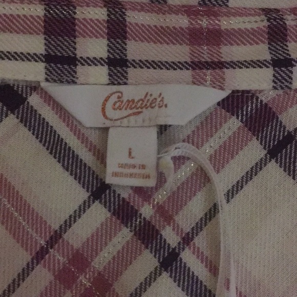 Button up shirt - Picture 2 of 2